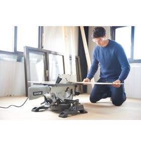 Troncatrice 254mm 1800W con pianetto